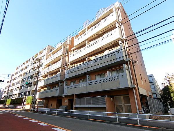 グランステューディオ市ヶ谷薬王寺(1〜2番館)